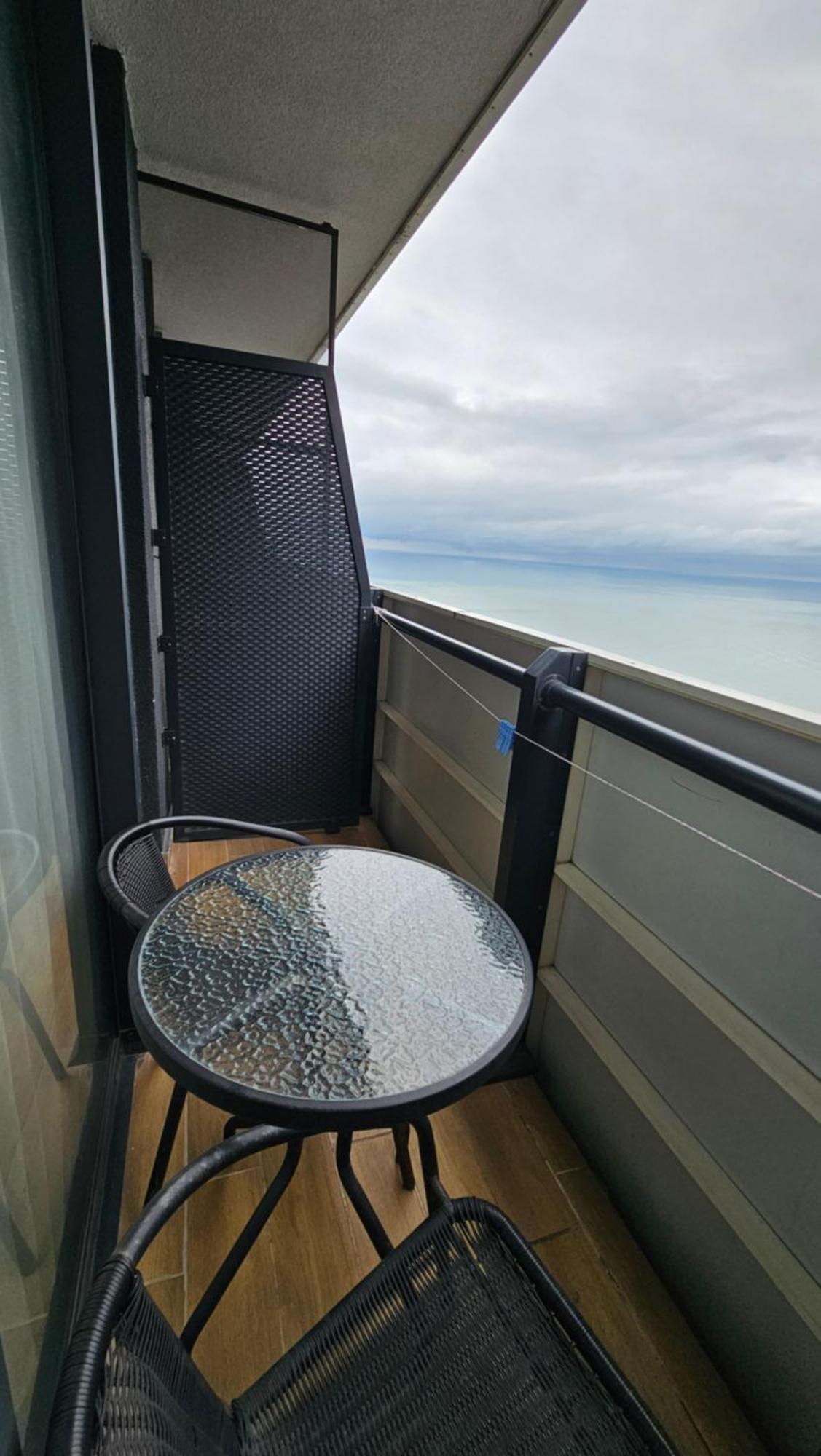 Orbi City Best Apartments Батуми Экстерьер фото